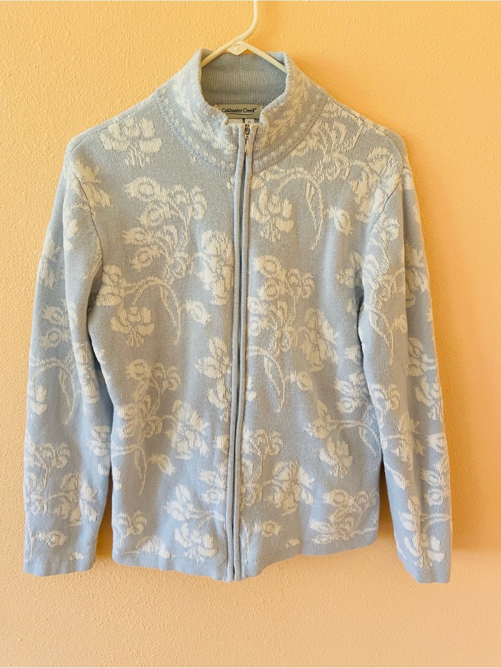Women’s Coldwater Creek Baby Blue Floral Sweater, Full Zip, Size Small